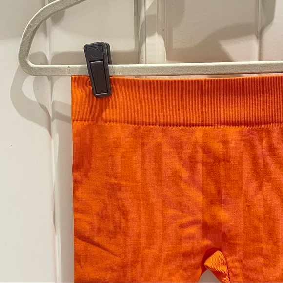 Free People Seamless Rib Bike Short in Sundried Orange (XS/S) - Picture 2 of 5